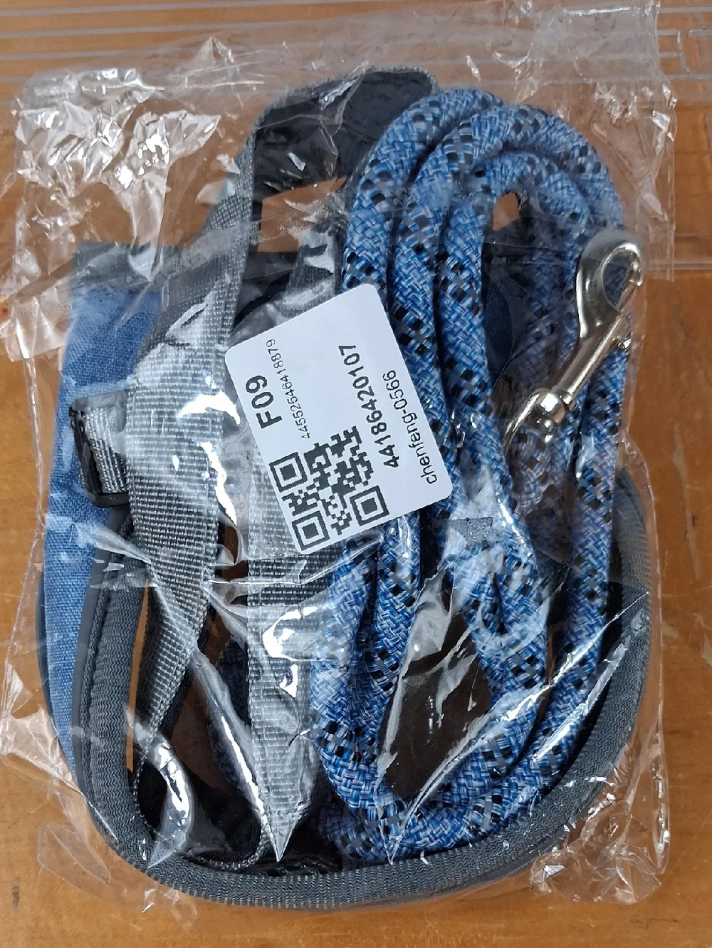 New In Package Small Dog Blue & Gray Outdoor Walking Breathable Harness & Leash